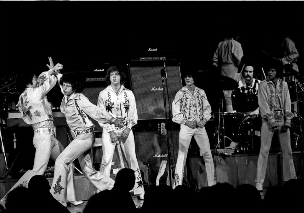 The Osmonds – Down By The Lazy River